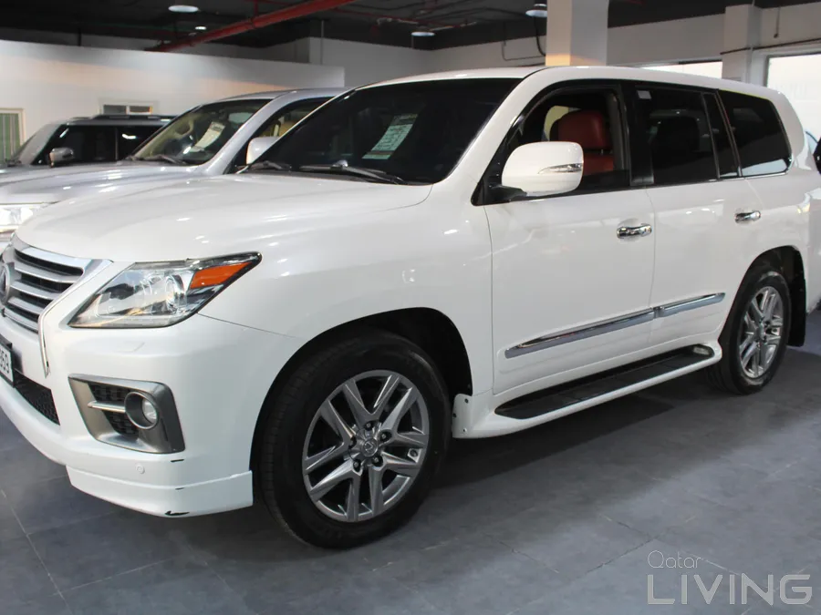 Lexus LX 570S