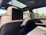 Lexus LX 570S