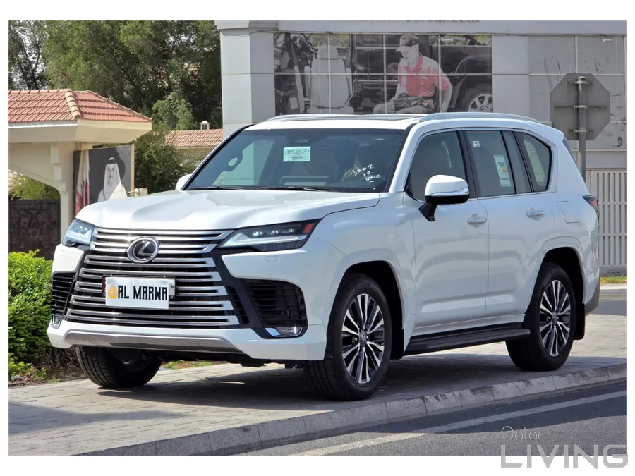 Lexus LX-600 2025