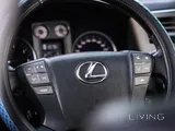 Lexus LX570