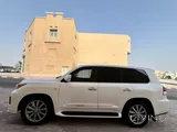 Lexus LX570