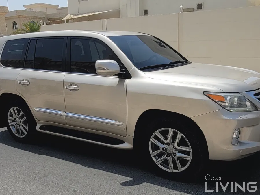 Lexus lx570 2012