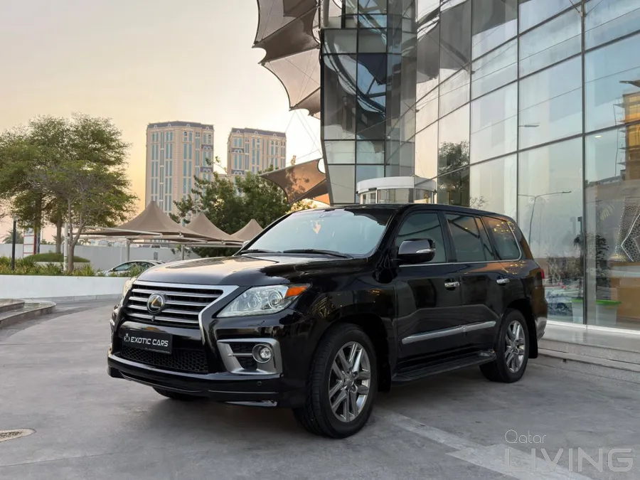 Lexus lx570 s 2014