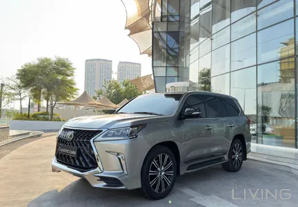 Lexus LX 570 S 2016