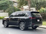 Lexus LX600 2023