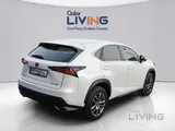 Lexus NX-300 2019