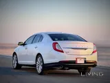 Lincoln MKS 2015