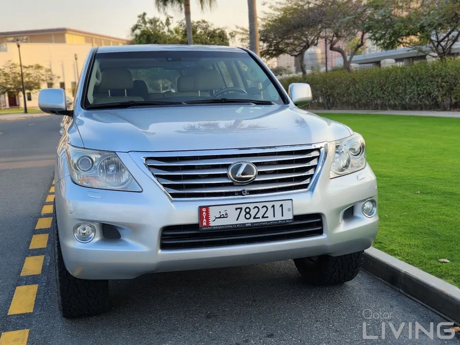 Low Milage, Expat Owned, Lexus LX570