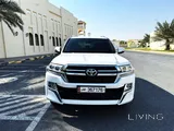 LOWWW MILEAGE TOYOTA LAND CRUISER GXR V6 MODEL 2020 FULL AUTOMATIC