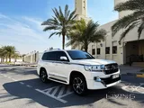 LOWWW MILEAGE TOYOTA LAND CRUISER GXR V6 MODEL 2020 FULL AUTOMATIC