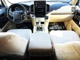 LOWWW MILEAGE TOYOTA LAND CRUISER GXR V6 MODEL 2020 FULL AUTOMATIC