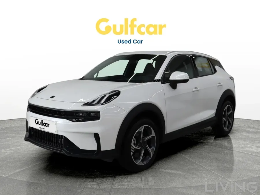 Lynk & co 06