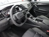 Lynk & co 06