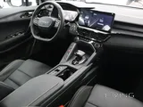 Lynk & co 06