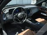 Mercedes E 200. Model 2024. 
