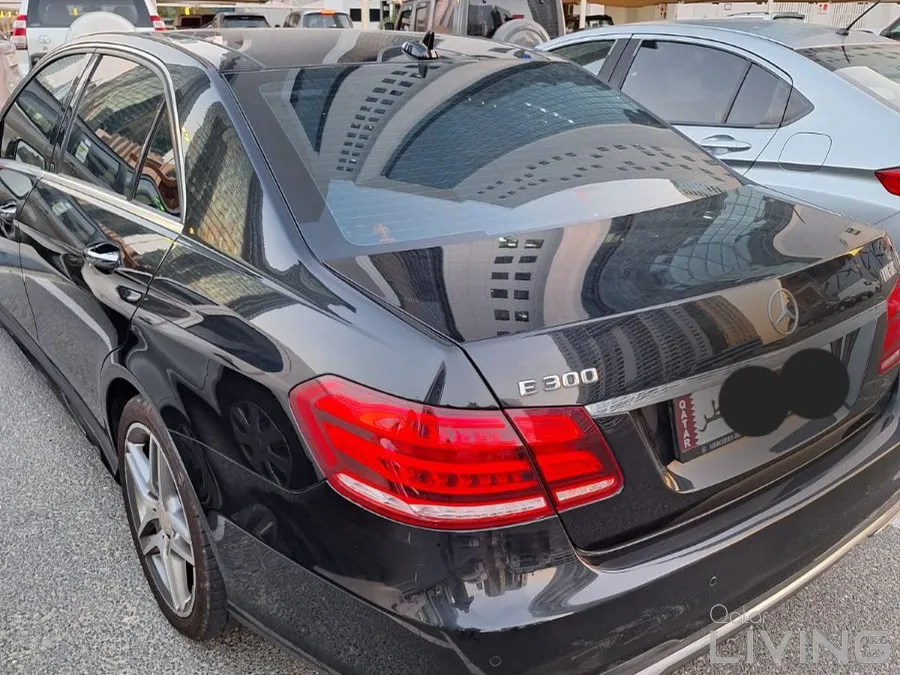 Mercedes E300