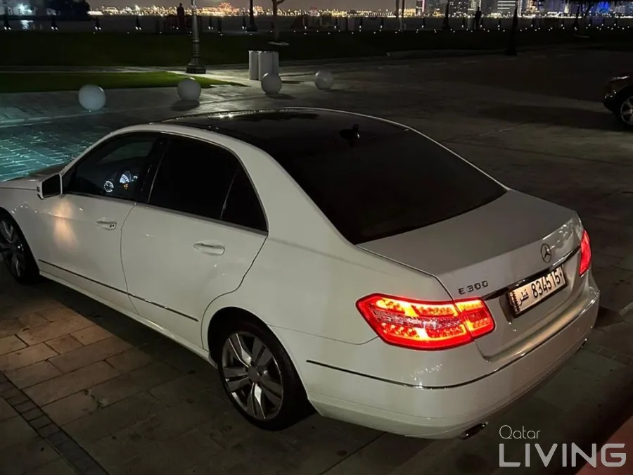 Mercedes E300  مرسيدس إي 300