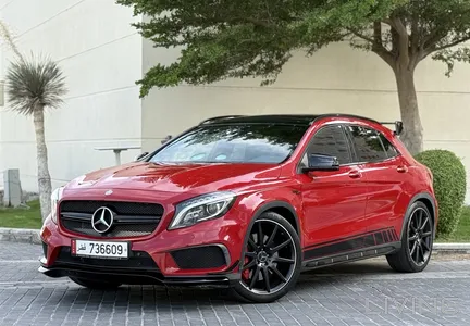 Mercedes GLA 45 AMG 2015