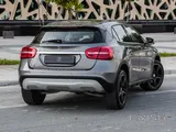 Mercedes GLA250