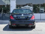 Mercedes S 400. Model 2015.