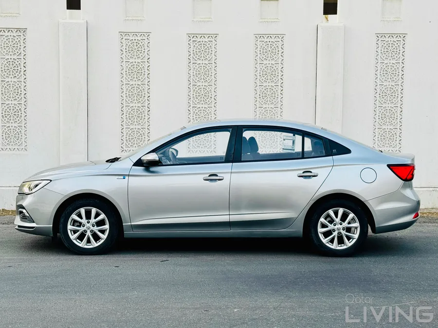 MG 5 2023