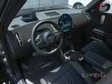 Mini Cooper Countryman JCW All4. Model 2025. 