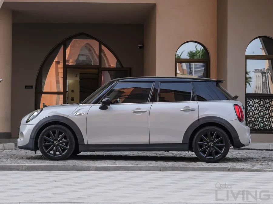Mini cooper S 2020 under warranty 
