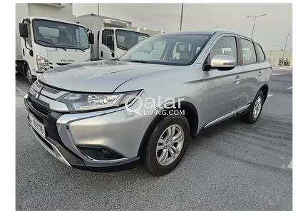 Mitsubishi Outlander  2021