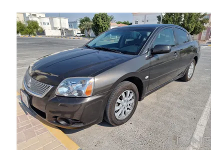 Mitsubishi Galant  2013