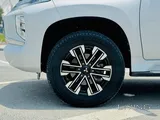 MITSUBISHI MONTORO SPORTS 