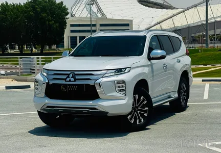 Mitsubishi Montero Sport  2022