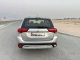 MITSUBISHI OUTLANDER 2019