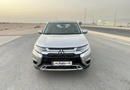 Mitsubishi Outlander  2019