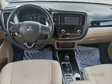 Mitsubishi Outlander 2020