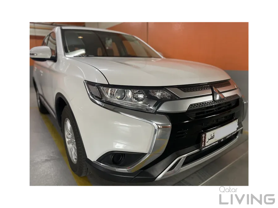 Mitsubishi Outlander 2021 Automatic 62,600 Km 4 Cylinder Four Wheel Drive (4WD) 
