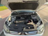 Mitsubishi Outlander, 2400cc, ,4WD, (E49) 2014 Model