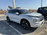 Mitsubishi Outlander HL+ 2023