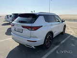 Mitsubishi Outlander HL+ 2023