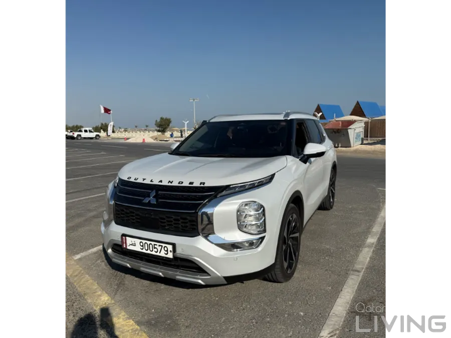 Mitsubishi Outlander HL+ 2023