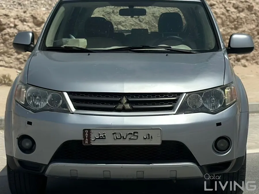 Mitsubishi Outlander V6 2008 Urgent Sale. 