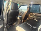 Mitsubishi pajero 2016 full option  milage 138300km