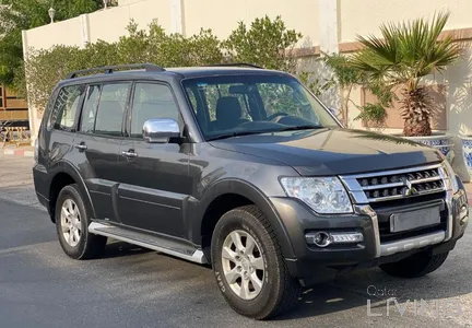 Mitsubishi Pajero GLS 2020
