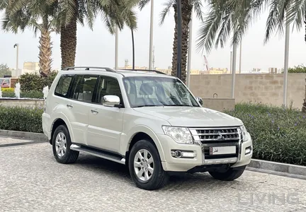 Mitsubishi Pajero GLS 2020