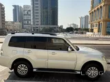 Mitsubishi Pajero 3.5L 2014