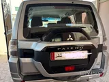 Mitsubishi Pajero 3.5L GLS 2016