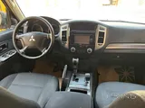Mitsubishi Pajero 3.5L GLS 2016