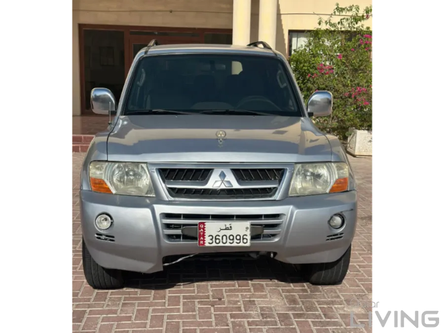 Mitsubishi Pajero GLS