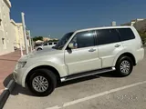 Mitsubishi Pajero GLS 2013
