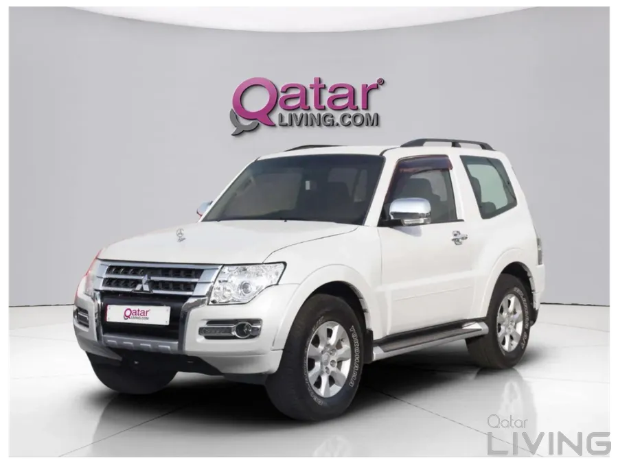Mitsubishi Pajero GLS 2016