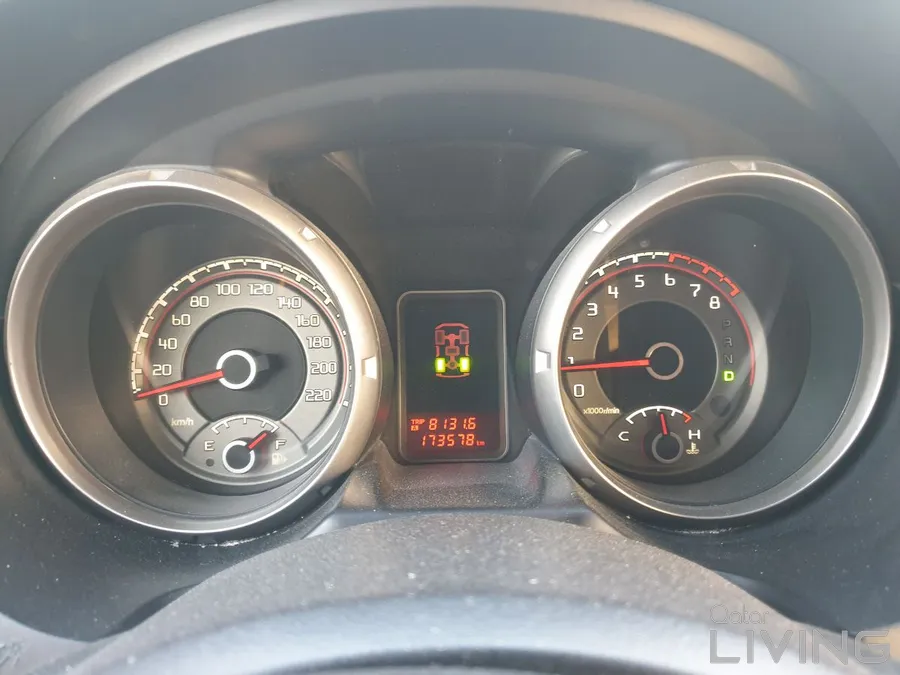 Mitsubishi Pajero GLS Full